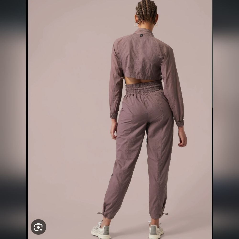 - Alicia Keys Utility jumpsuit for Athleta - Picture 4 of 6